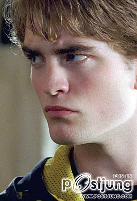 robert pattinson เมื่อก่อน กับ robert pattinson ปัจจุบัน