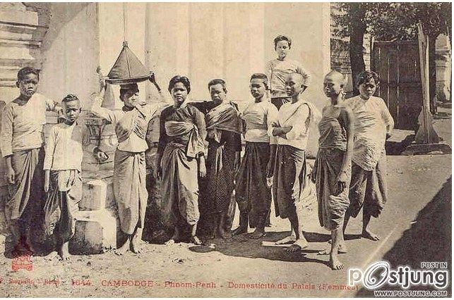 การแต่งกายของสตรีชาวกัมพูชาเมื่อร้อยปีก่อนชุดที่2