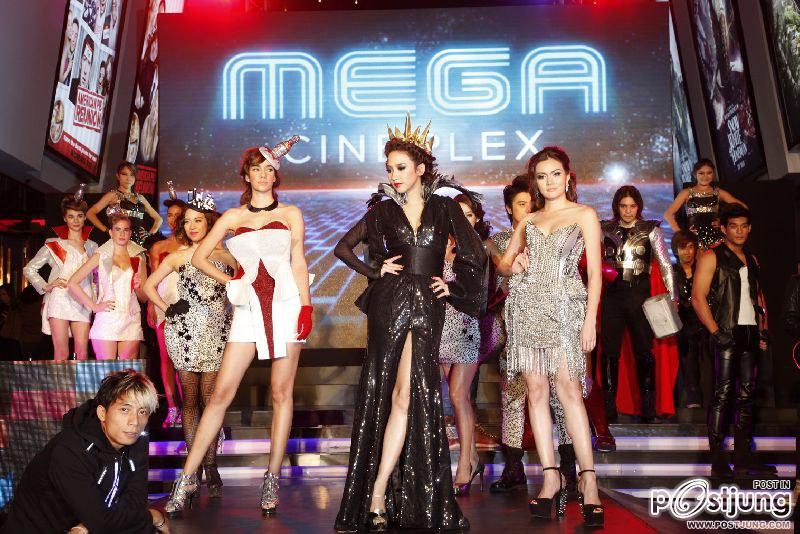 อั้ม พัชราภา สวยๆ เริ่ดๆ ก่อนกลับบ้าน @ Mega Bangna opening