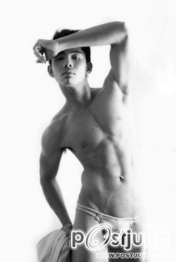 ล่ำ่จัดหนัก หล่อจัดเต็ม