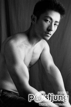 ล่ำ่จัดหนัก หล่อจัดเต็ม