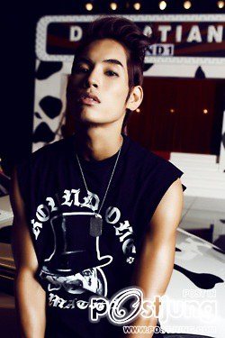 ล่ำ่จัดหนัก หล่อจัดเต็ม