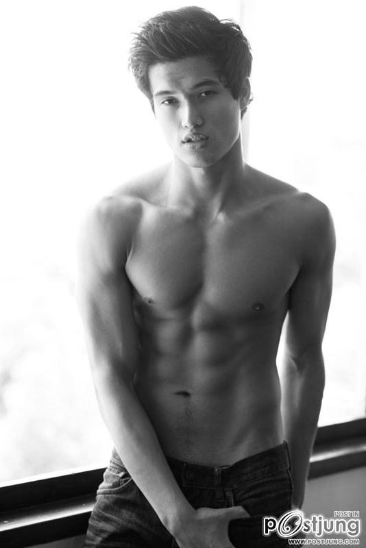 ล่ำ่จัดหนัก หล่อจัดเต็ม