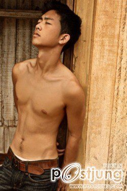 ล่ำ่จัดหนัก หล่อจัดเต็ม