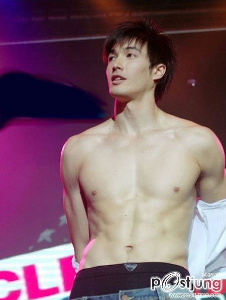 ล่ำ่จัดหนัก หล่อจัดเต็ม