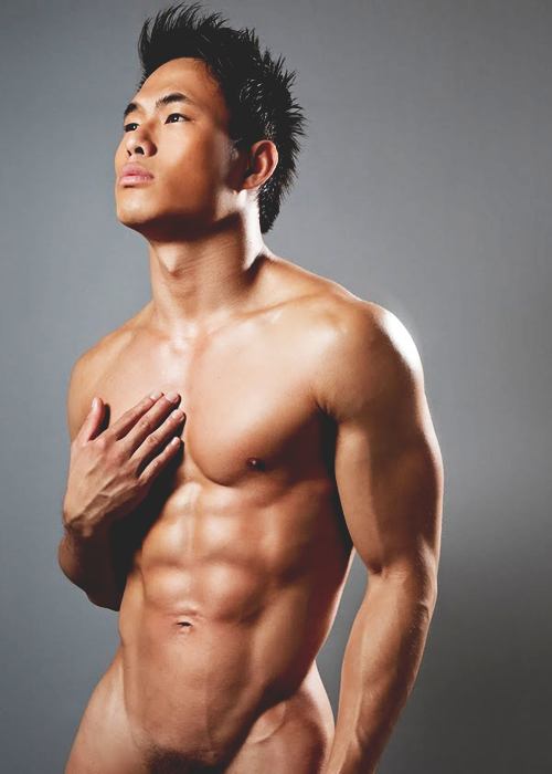 ล่ำ่จัดหนัก หล่อจัดเต็ม