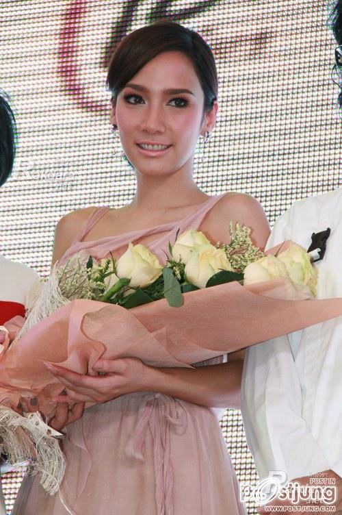 ทรงผมสุดเริ่ดของ"อั้ม พัชราภา"!!