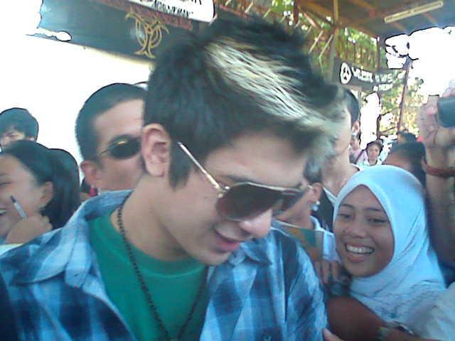 chris cayzer