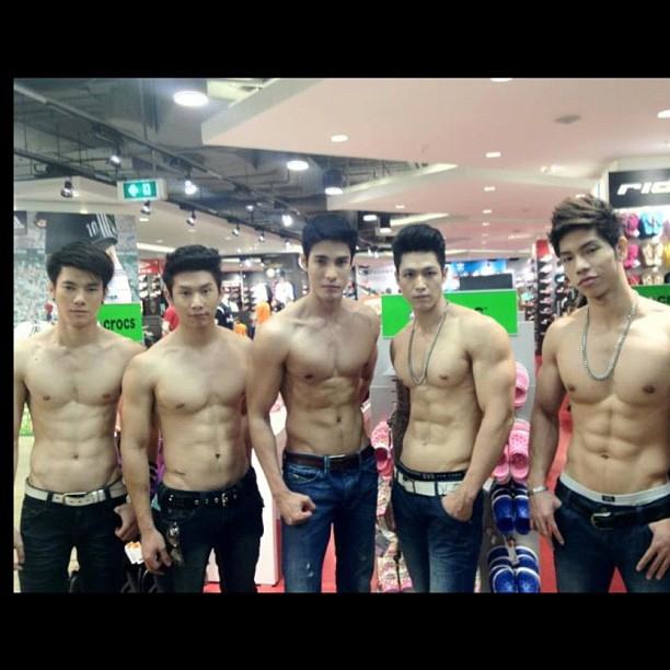 แอบรักนายแบบคนนี้ แทนไทย