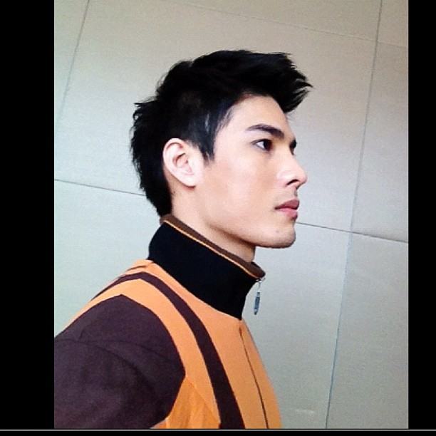 แอบรักนายแบบคนนี้ แทนไทย