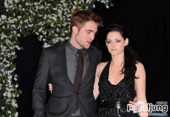 Kristen Stewart , Robert Pattinson , Taylor Lautner