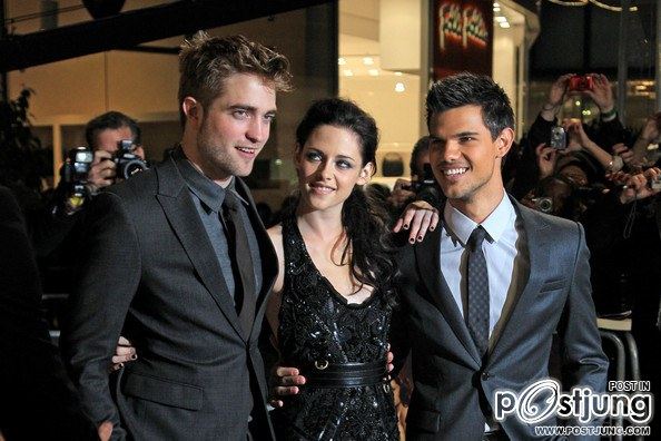 Kristen Stewart , Robert Pattinson , Taylor Lautner