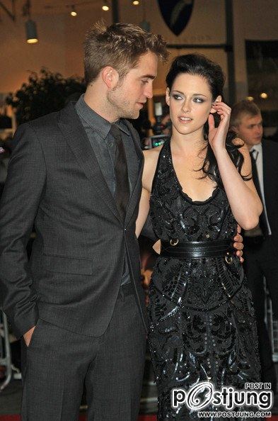 Kristen Stewart , Robert Pattinson , Taylor Lautner