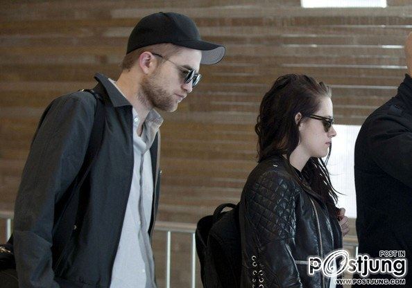 Kristen Stewart , Robert Pattinson , Taylor Lautner