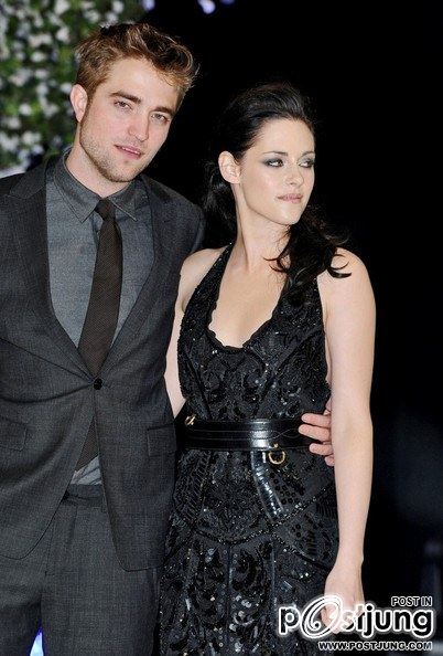 Kristen Stewart , Robert Pattinson , Taylor Lautner
