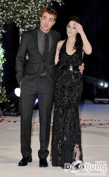 Kristen Stewart , Robert Pattinson , Taylor Lautner