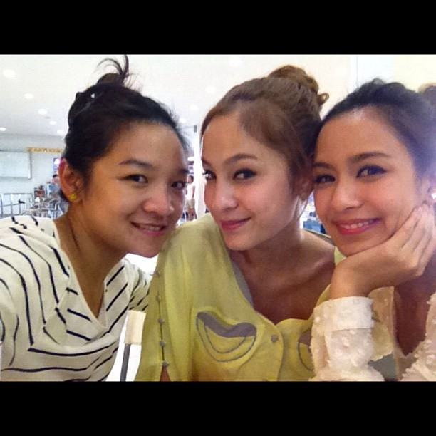ขวัญ อุษามณี New Pic