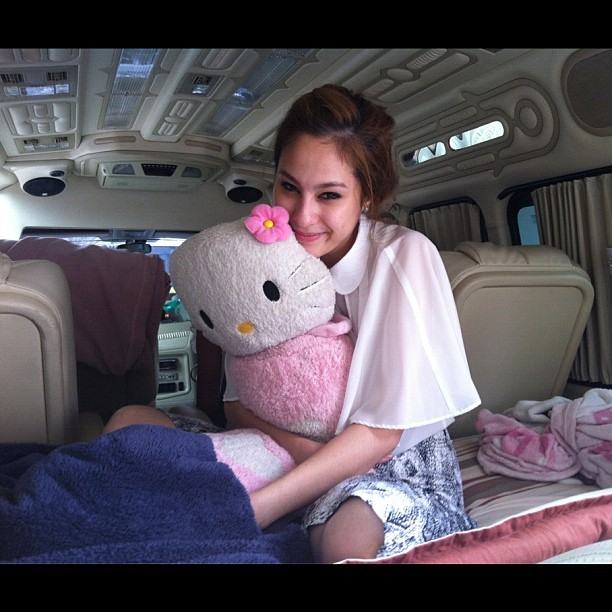 ขวัญ อุษามณี New Pic