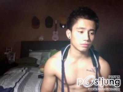 เข้้ามาจับจ่ายกันคนสองคน