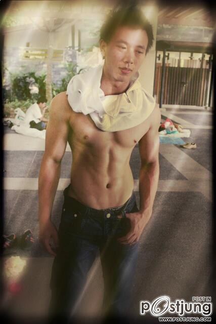 มีดีต้องโชว์