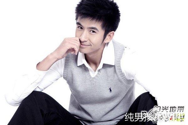 张云龙ตี๋๋ทหารเรือ