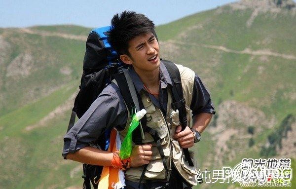 张云龙ตี๋๋ทหารเรือ