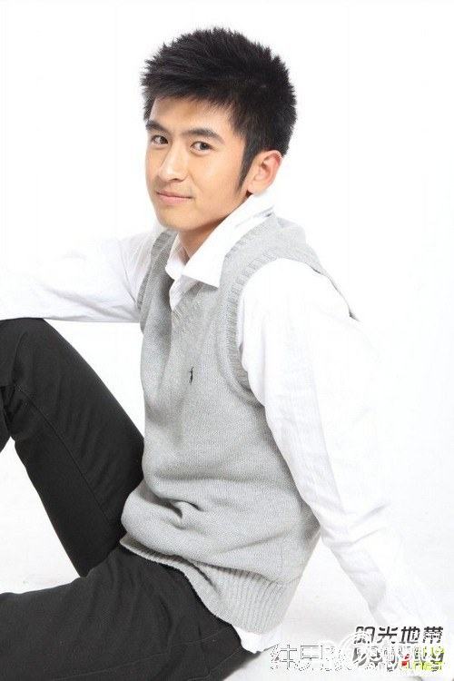 张云龙ตี๋๋ทหารเรือ