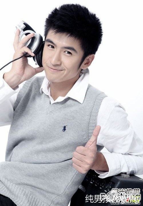 张云龙ตี๋๋ทหารเรือ