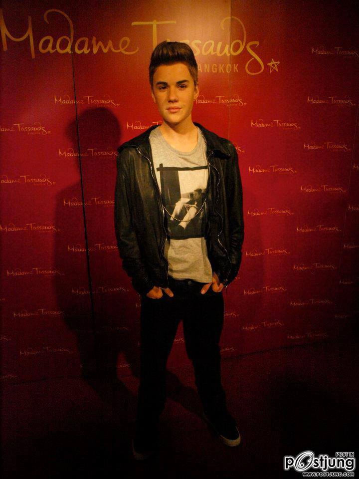 งานเปิดตัวหุ่นขี้ผึ้ง justin bieber at bangkok