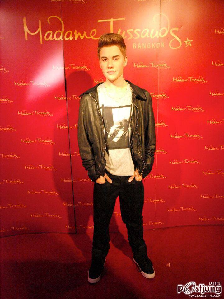 งานเปิดตัวหุ่นขี้ผึ้ง justin bieber at bangkok