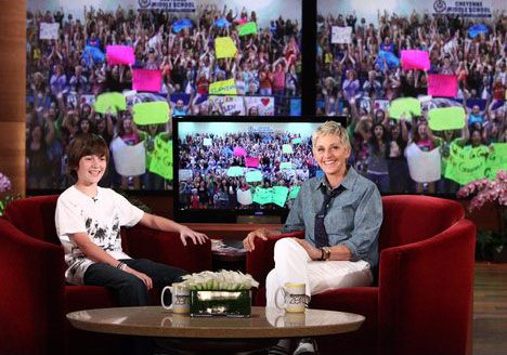 Greyson Chance  นักร้องหนุ่มดาวรุ่ง อัจฉริยะเปียโน