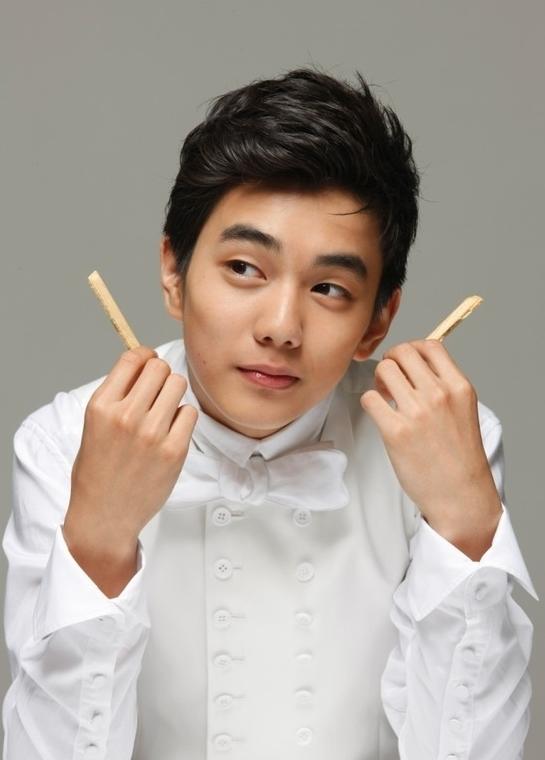 Yoo seung ho