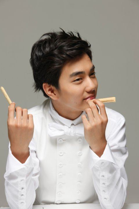 Yoo seung ho