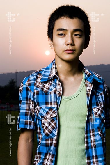 Yoo seung ho