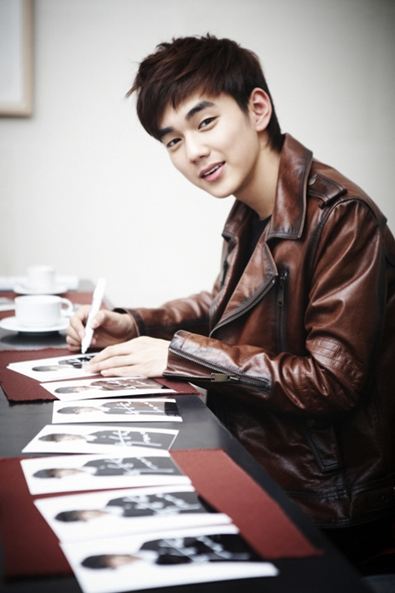 Yoo seung ho