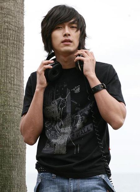 Hyunbin (ฮยอน บิน)