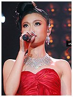 แอนAF6 ใน คอนเสิร์ต AF Comedy Award เหมือนมั้ยคะ ???