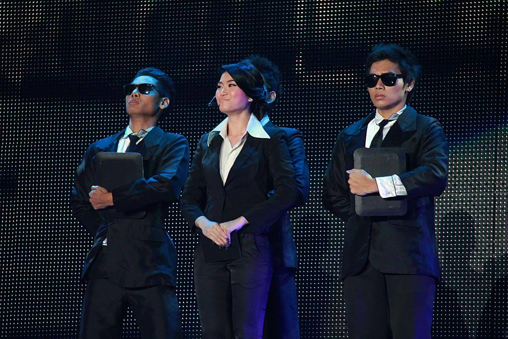 แอนAF6 ใน คอนเสิร์ต AF Comedy Award เหมือนมั้ยคะ ???