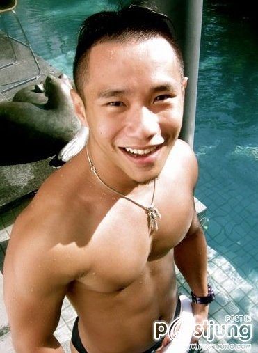 ชอบผู้ชาย "คลิก" เลย