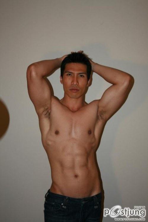 ชอบผู้ชาย "คลิก" เลย