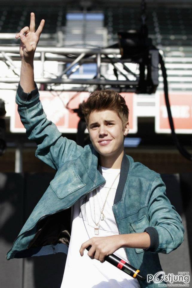 Justin Bieber at Wango Tango 2012