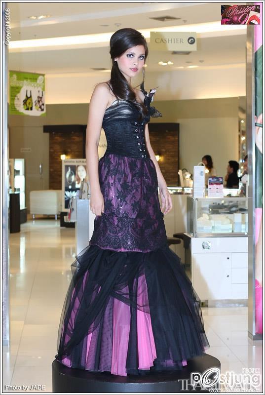 ญาญ่า อุรัสยา
