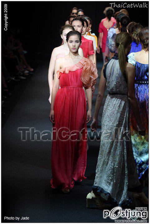 ญาญ่า อุรัสยา