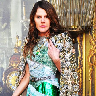 Anna Della Russo ผู้หญิงที่ชมพู่ ยกให้เป็นแฟชั่นไอค่อนของเธอ