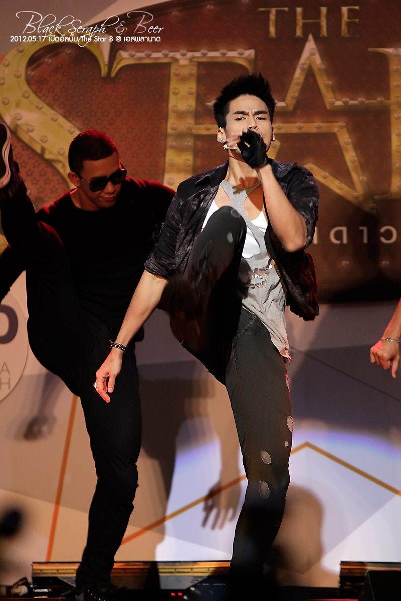 ฮั่น @ งานเปิดอัลบั้ม The star 8
