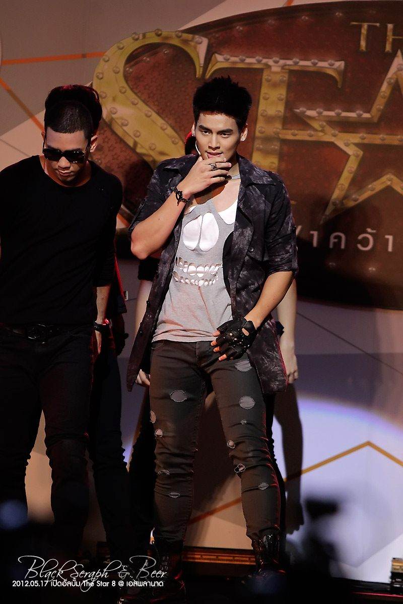ฮั่น @ งานเปิดอัลบั้ม The star 8