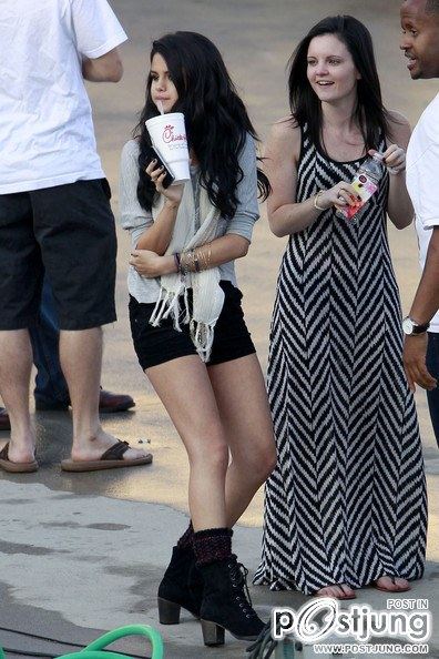 she Selena Gomez Style