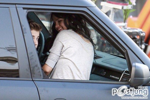 she Selena Gomez Style