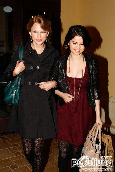 Selena Gomez and Taylor Swift friend or Sister