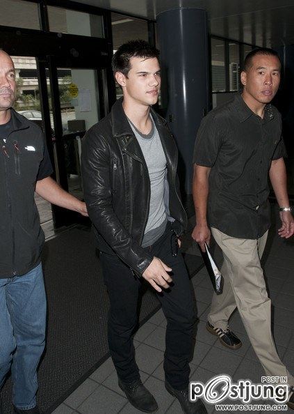 Taylor Lautner him